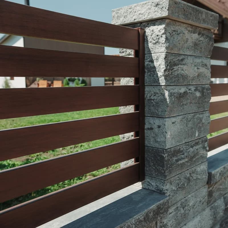Gard aluminiu lamele orizontale – model standard (40 / 60 / 100 / 160 mm)